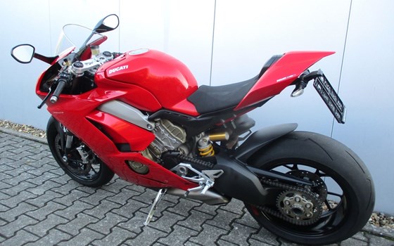 Gebrauchtmotorrad Ducati Panigale V4 - Bild 5