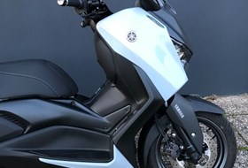 Yamaha XMAX 300 Tech MAX+