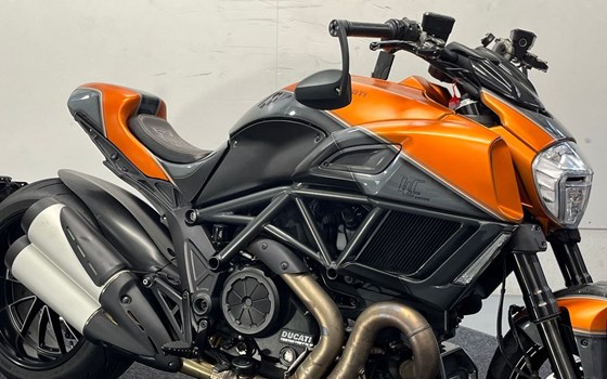 Gebrauchtmotorrad Ducati Diavel 1200 - Bild 2