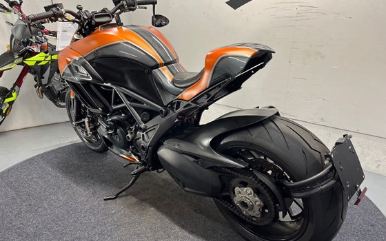 Gebrauchtmotorrad Ducati Diavel 1200 - Bild 4