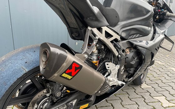 Gebrauchtmotorrad BMW S 1000 RR - Bild 5