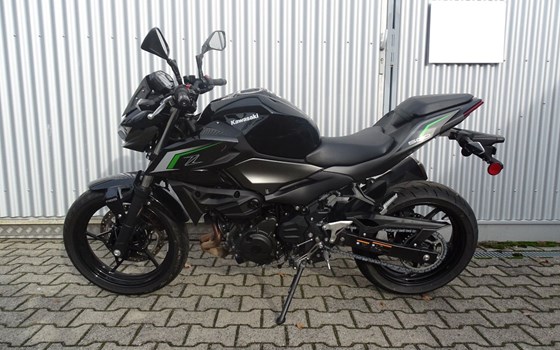 Gebrauchtmotorrad Kawasaki Z 500 - Bild 6