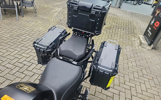 Neufahrzeug QJ Motor SRT 900 SX - Bild 16