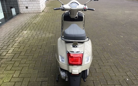 Neufahrzeug Vespa GTS 310 - Bild 4