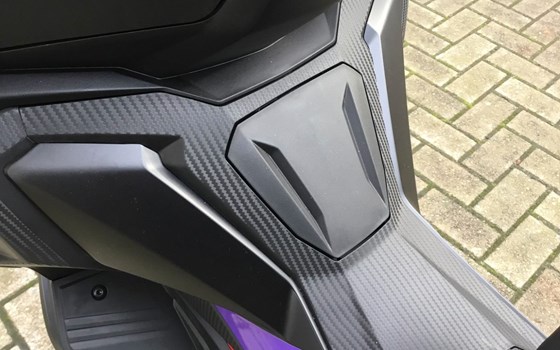 Neufahrzeug Aprilia SR GT Replica 200 - Bild 16