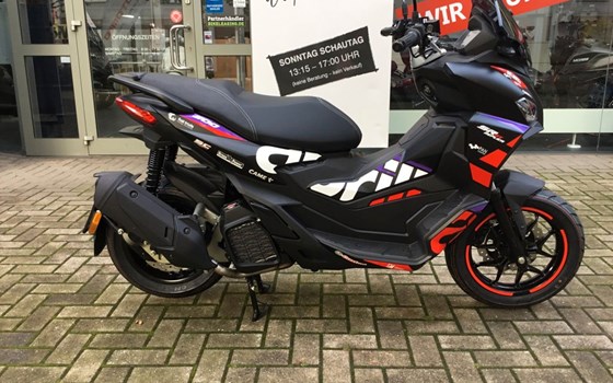 Neufahrzeug Aprilia SR GT Replica 200 - Bild 2