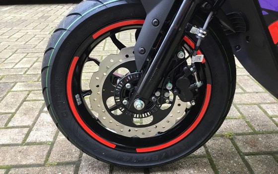 Neufahrzeug Aprilia SR GT Replica 200 - Bild 9