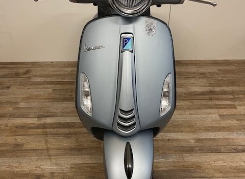 Gebrauchtmotorrad Vespa Primavera 50 - Bild 2