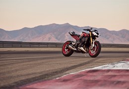 Neumotorrad Triumph Street Triple 765 RX