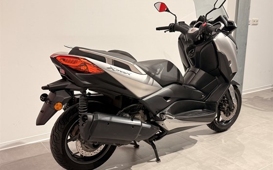 Gebrauchtmotorrad Yamaha XMAX 300 - Bild 3