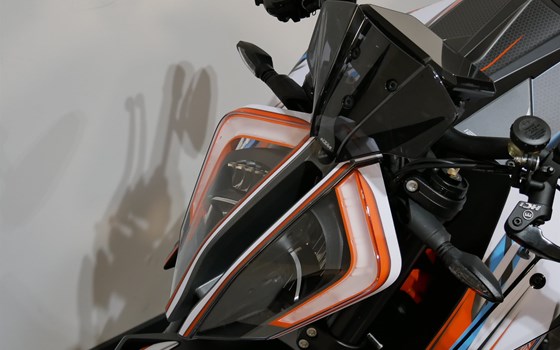 Gebrauchtmotorrad KTM 1290 Super Duke R - Bild 7