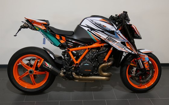 Gebrauchtmotorrad KTM 1290 Super Duke R - Bild 9