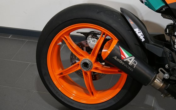 Gebrauchtmotorrad KTM 1290 Super Duke R - Bild 10