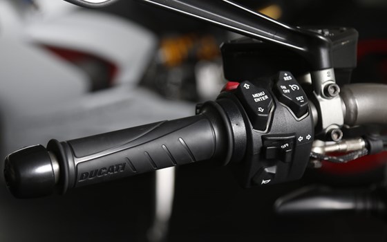 Gebrauchtmotorrad Ducati XDiavel - Bild 14