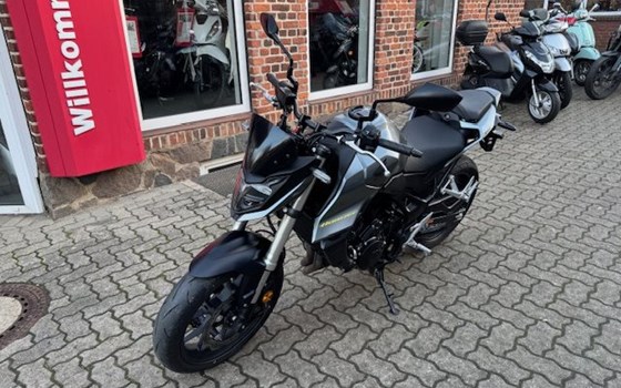 Gebrauchtmotorrad Honda CB750 Hornet - Bild 1