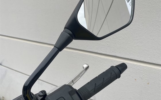 Gebrauchtmotorrad Honda CB750 Hornet - Bild 11