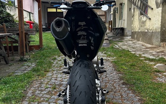 Gebrauchtmotorrad Husqvarna 701 Supermoto - Bild 6