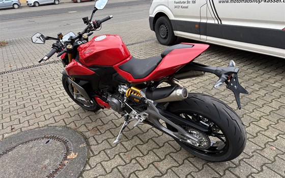 Gebrauchtmotorrad Ducati Streetfighter V2 S - Bild 2