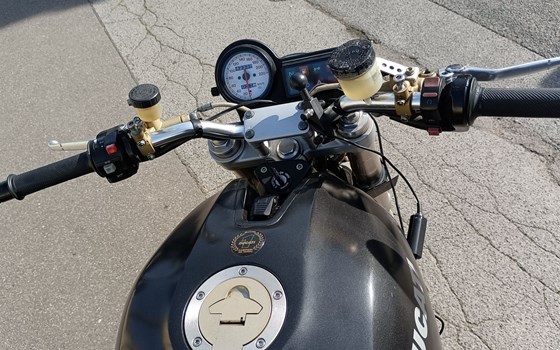 Gebrauchtmotorrad Ducati 907 ie - Bild 2