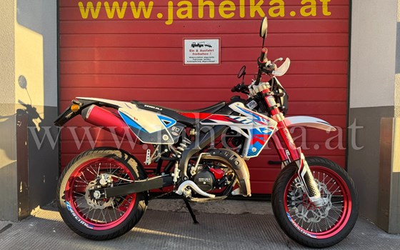 Gebrauchtmotorrad Rieju MRT 50 Trophy - Bild 1