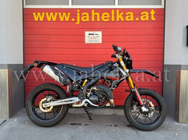 Rieju MRT 50 All Black