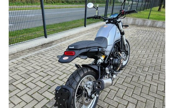 Gebrauchtmotorrad Benelli Leoncino 500 Trail - Bild 4