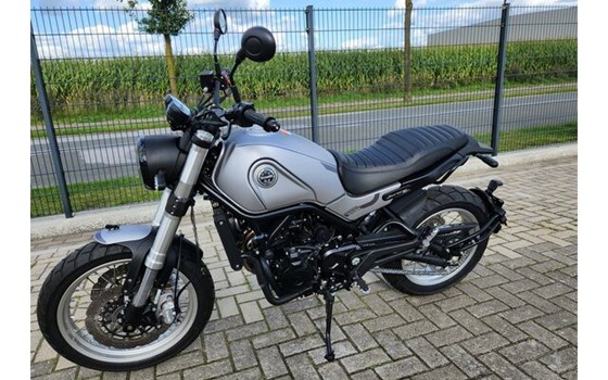 Gebrauchtmotorrad Benelli Leoncino 500 Trail - Bild 6