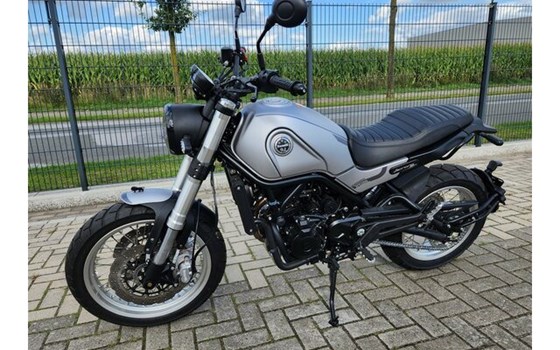 Gebrauchtmotorrad Benelli Leoncino 500 Trail - Bild 7