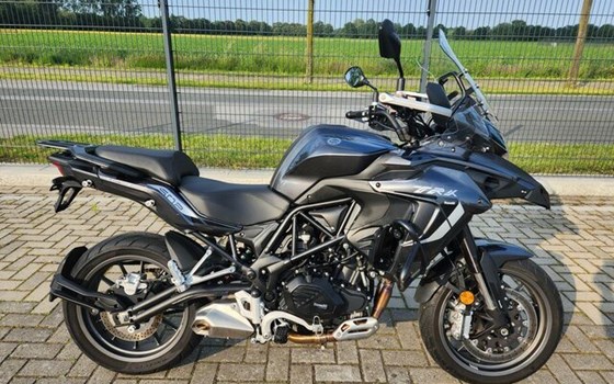 Gebrauchtmotorrad Benelli TRK 502 - Bild 13