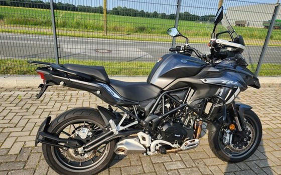 Gebrauchtmotorrad Benelli TRK 502 - Bild 17
