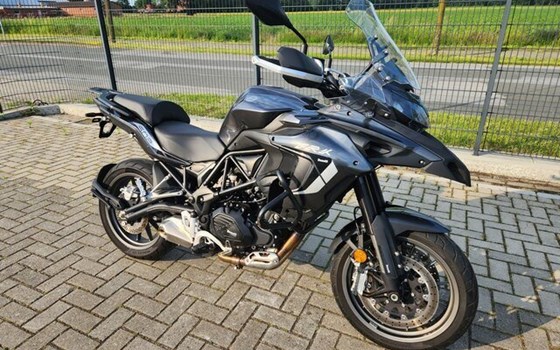 Gebrauchtmotorrad Benelli TRK 502 - Bild 20