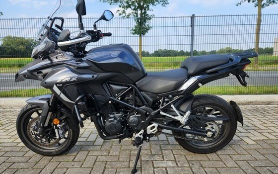 Gebrauchtmotorrad Benelli TRK 502 - Bild 3