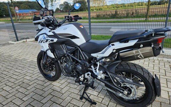 Gebrauchtmotorrad Benelli TRK 502 X - Bild 12