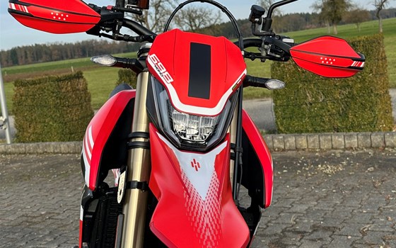 Gebrauchtmotorrad Ducati Hypermotard 698 Mono - Bild 4