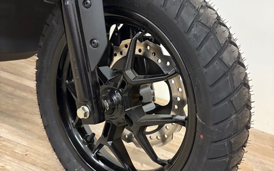 Neufahrzeug Aprilia SR GT 125 - Bild 7