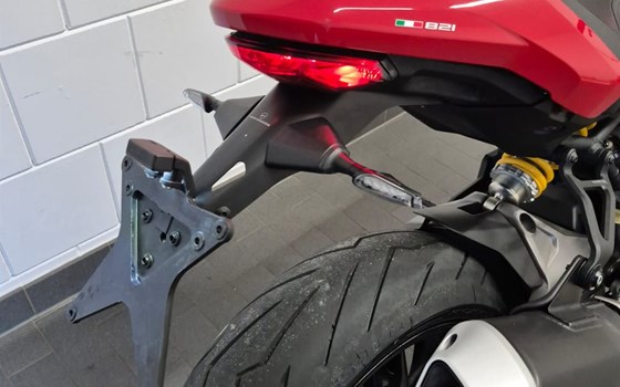 Gebrauchtmotorrad Ducati Monster 821 - Bild 9