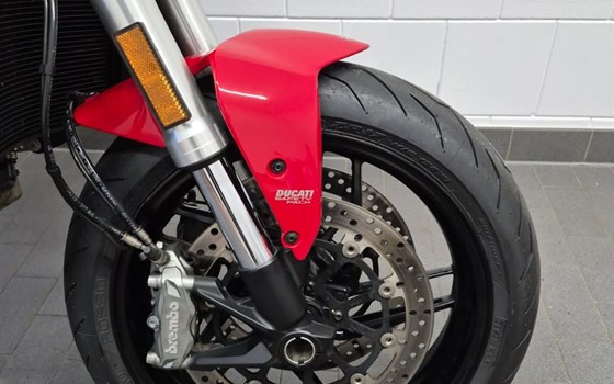 Gebrauchtmotorrad Ducati Monster 821 - Bild 5