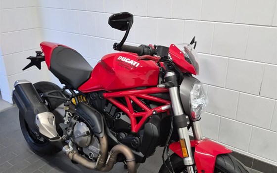 Gebrauchtmotorrad Ducati Monster 821 - Bild 2