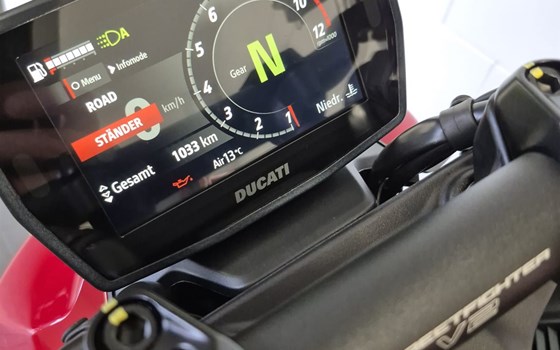 Gebrauchtmotorrad Ducati Streetfighter V2 S - Bild 4