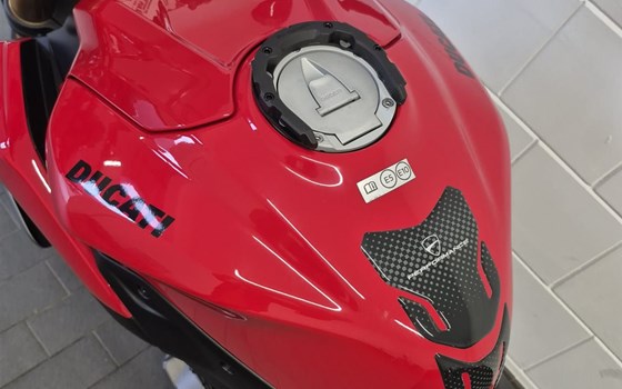 Gebrauchtmotorrad Ducati Streetfighter V2 S - Bild 3