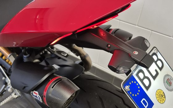 Gebrauchtmotorrad Ducati Streetfighter V2 S - Bild 16