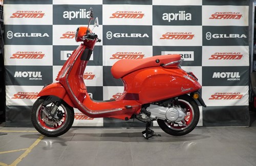 Gebrauchtmotorrad Vespa Primavera RED 50