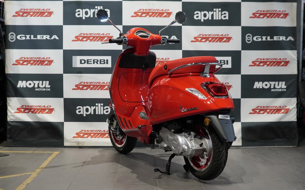 Angebot Vespa Primavera RED 50