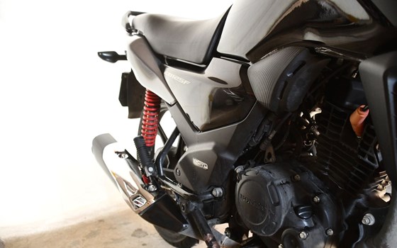 Motorrad Occasion Honda CBF 125 - Bild 2