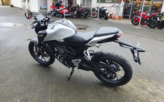 Neufahrzeug Honda CB125R - Bild 13