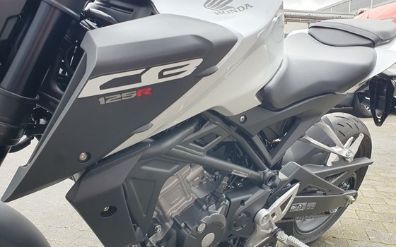 Neufahrzeug Honda CB125R - Bild 16