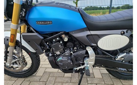 Gebrauchtmotorrad Fantic Caballero 700 - Bild 14