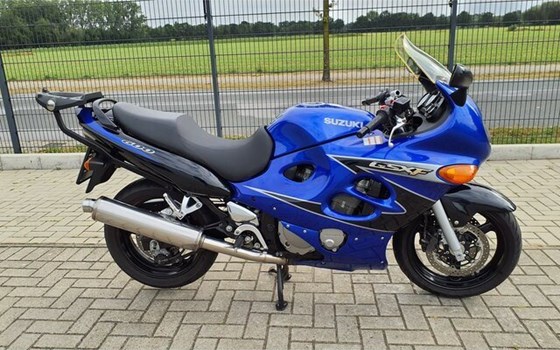 Gebrauchtmotorrad Suzuki GSX 600 F - Bild 16