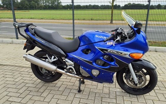 Gebrauchtmotorrad Suzuki GSX 600 F - Bild 17