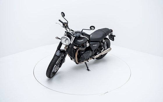 Motorrad Occasion Triumph Street Twin - Bild 3